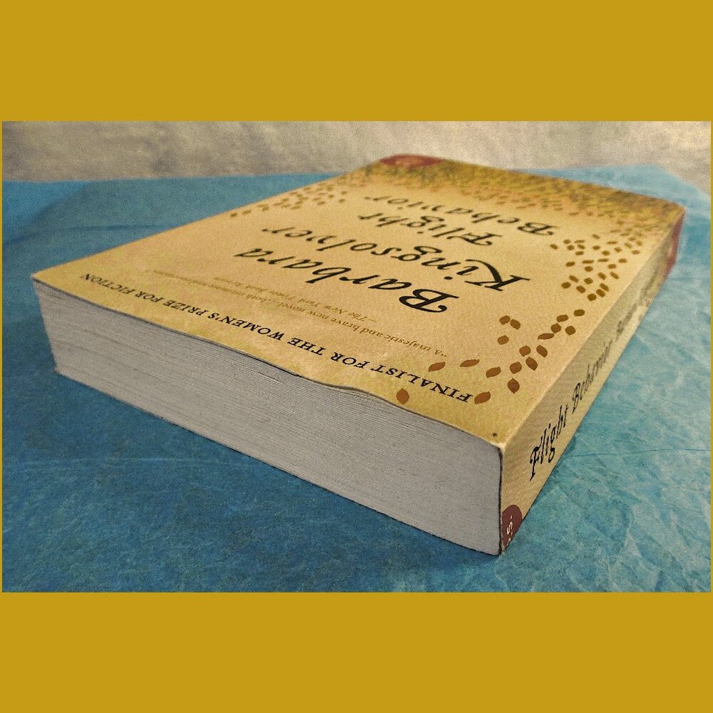 Book: Flight Behavior - A Novel, by Barbara Kingsolver - Picture 8 of 10
